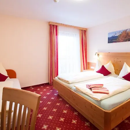 Steiermark Gasthuis 3*